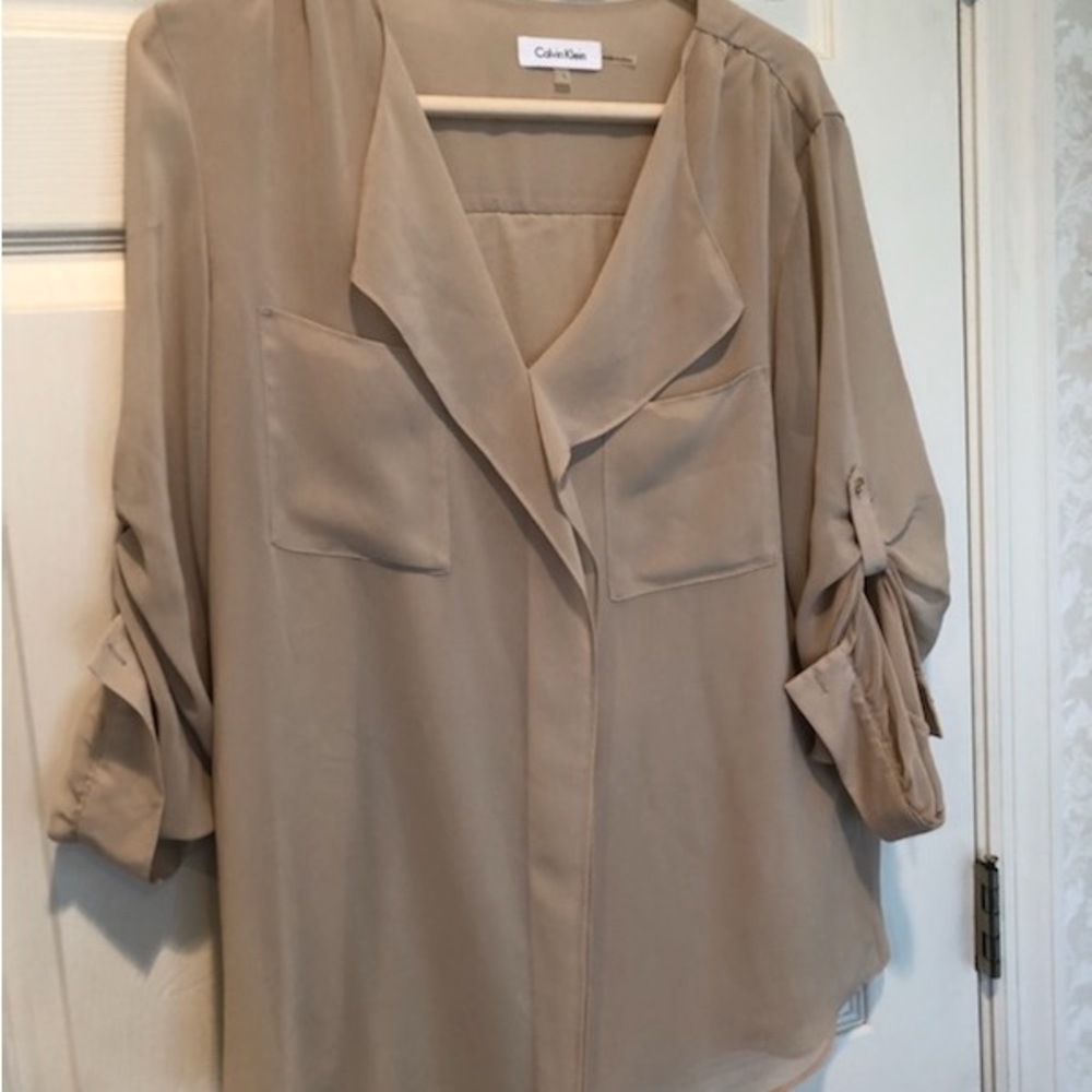 Long sleeve cream light fabric blouse Calvin Klein